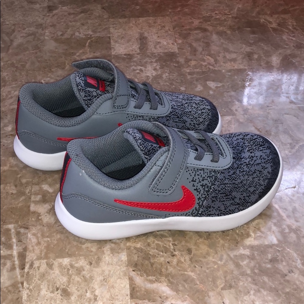 Boys Nike